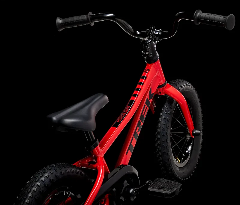 Trek Precaliber 12 Hybrid Kids Bike 2026 in Viper Red-4